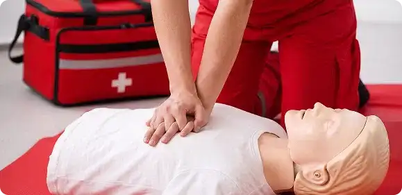 CPR-and-first-aid-course